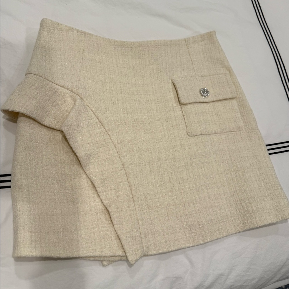Sandro Elegant Cream Textured Skirt